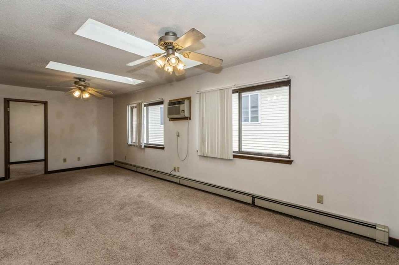 434 S. Johnson St - Photo 5 of 20