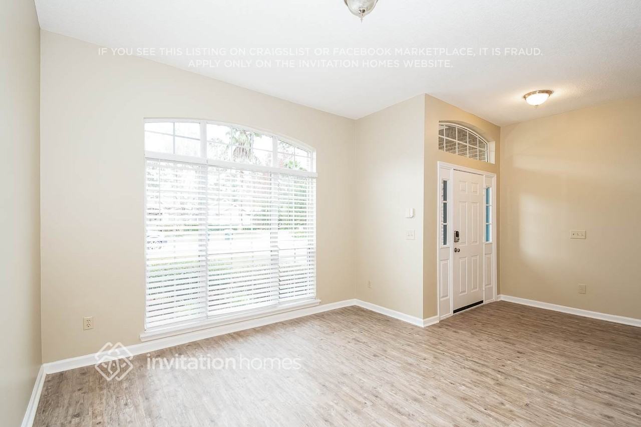 5391 Blue Pacific Dr W - Photo 3 of 20