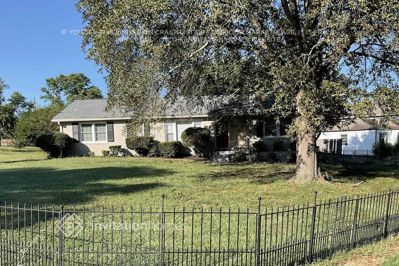 513 American Rd - Photo 2 of 29