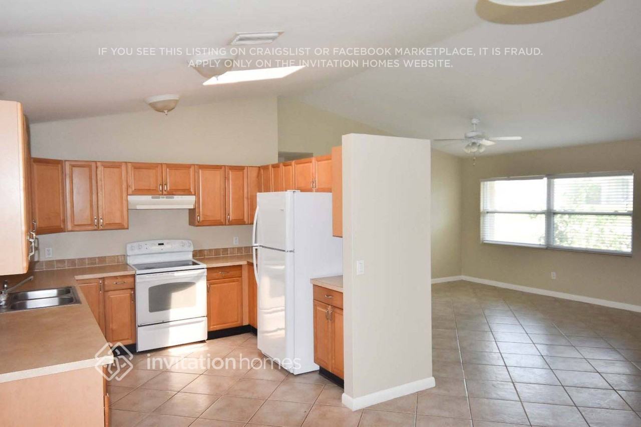 931 Sw 35th St - Photo 3 of 6