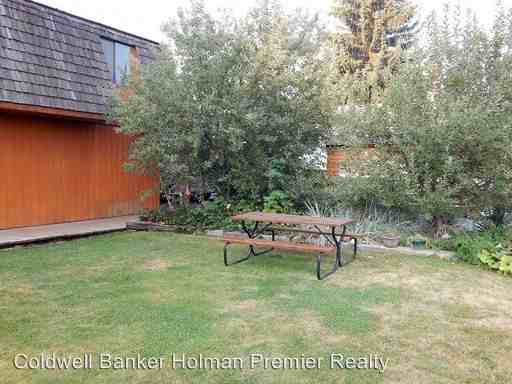 130 N Garfield St - Photo 2 of 10