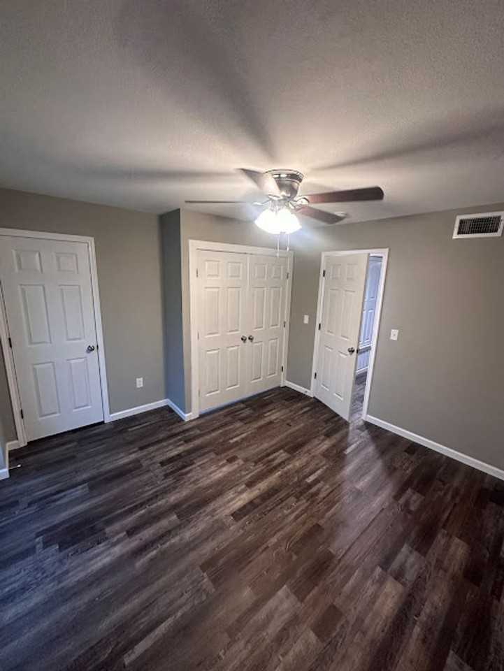 Parkside Apartments - Photo 5 of 16