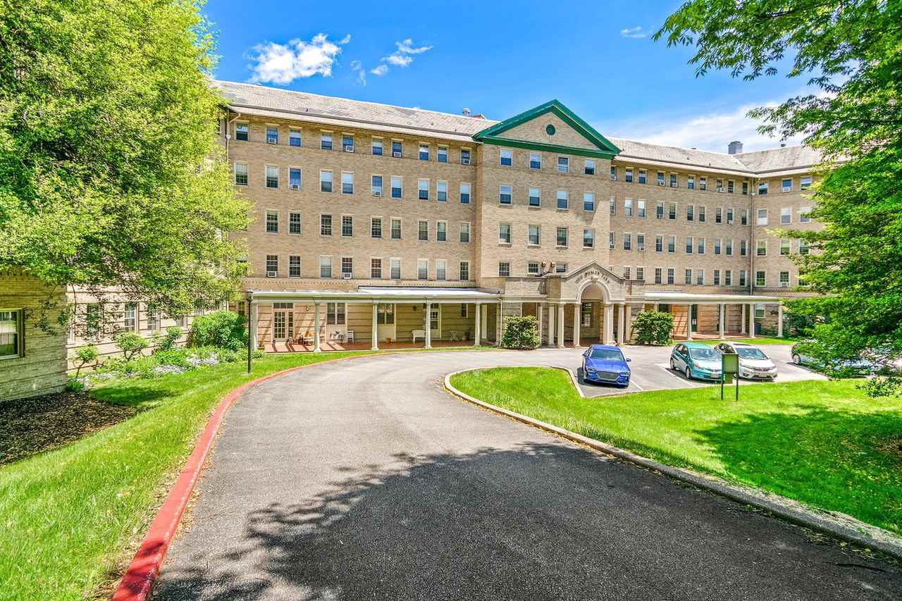 Wyman Park - Photo 4 of 10