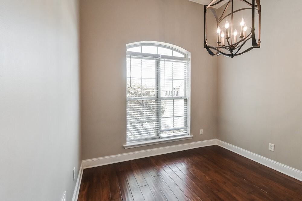 2580 Woodcutter Dr - Photo 7 of 17