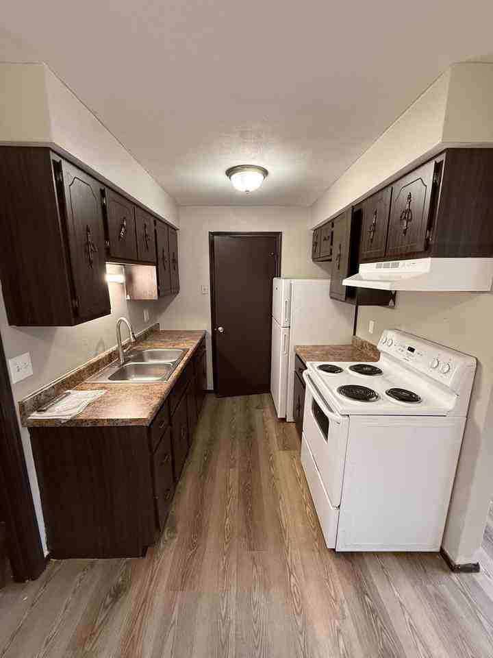 Brookside Apartments - Photo 5 of 16