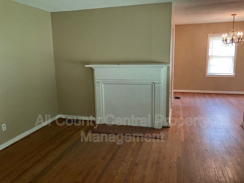 520 Belcher Dr - Photo 4 of 11