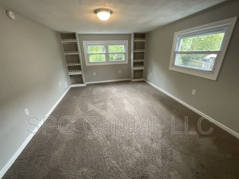 47 E North St - Photo 7 of 10