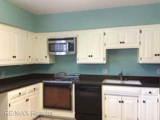 4819 N Vía Entrada - Photo 2 of 17