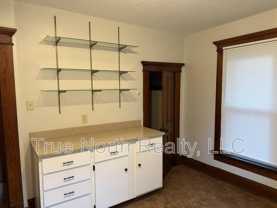 112 1/2 W Tompkins St - Photo 1 of 1