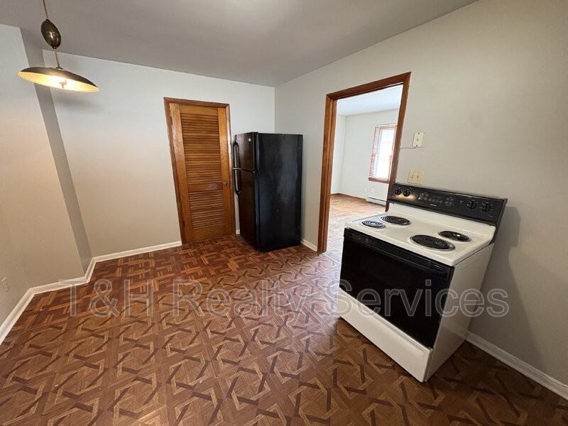 6212 Eastridge Drive - Photo 7 of 16