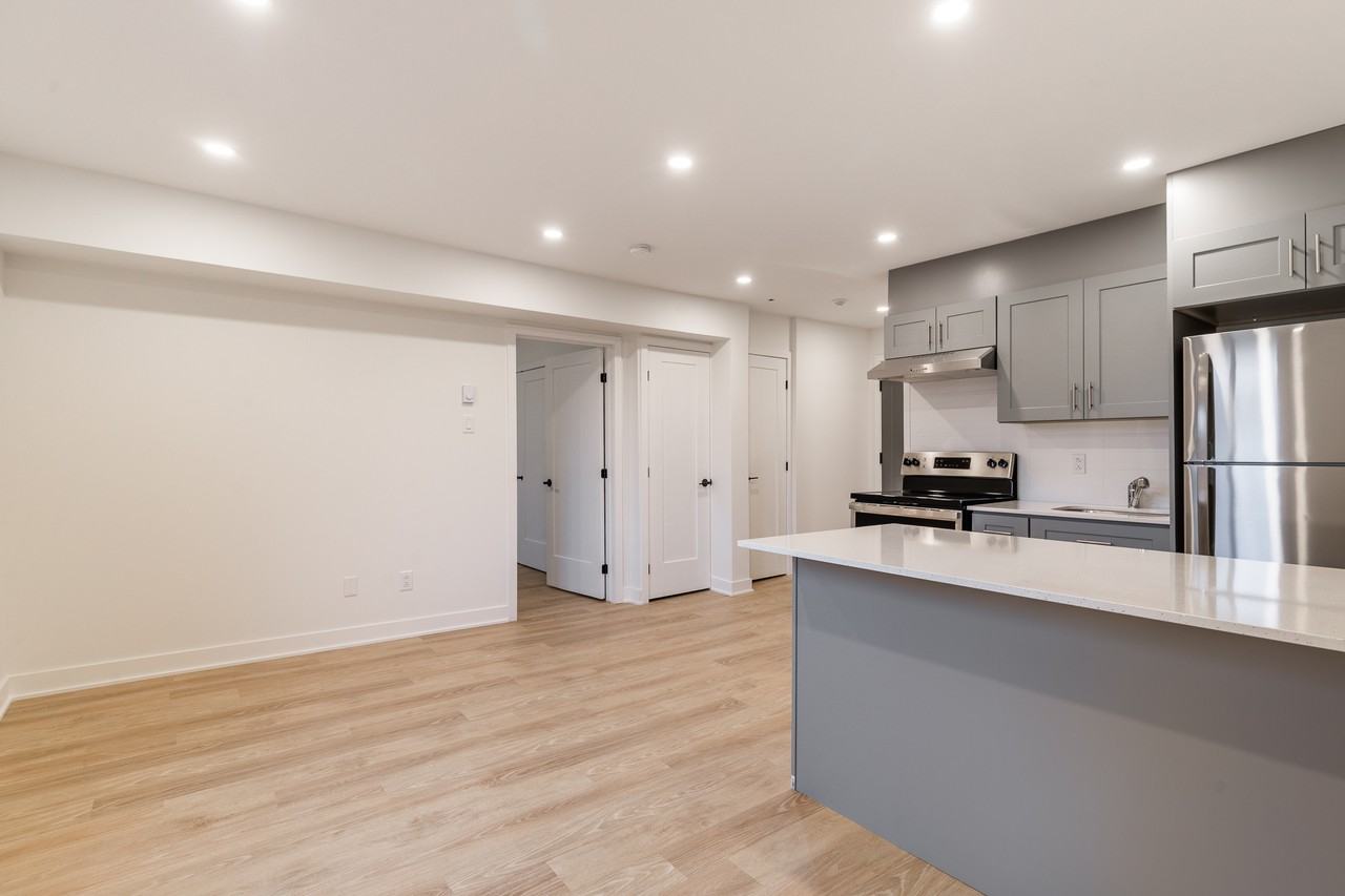 4610 Avenue Linton — photo 2