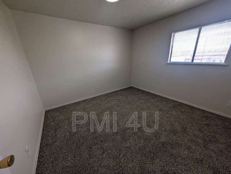 118 S Main St - Photo 7 of 16