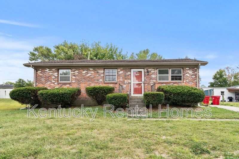 123 Rock Creek Dr - Photo 2 of 18