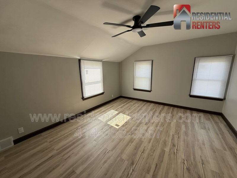 3914 W Hampton Ave #SFH - Photo 6 of 12