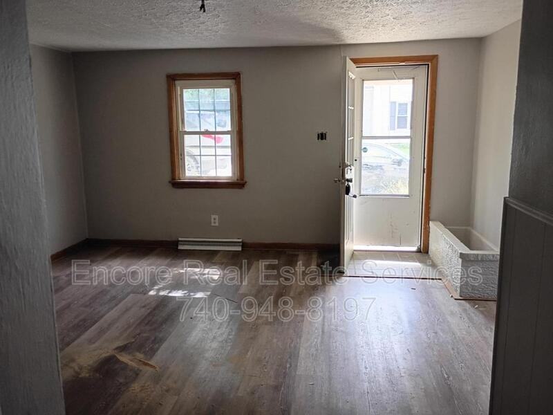 138 Orchard St #A - Photo 4 of 10