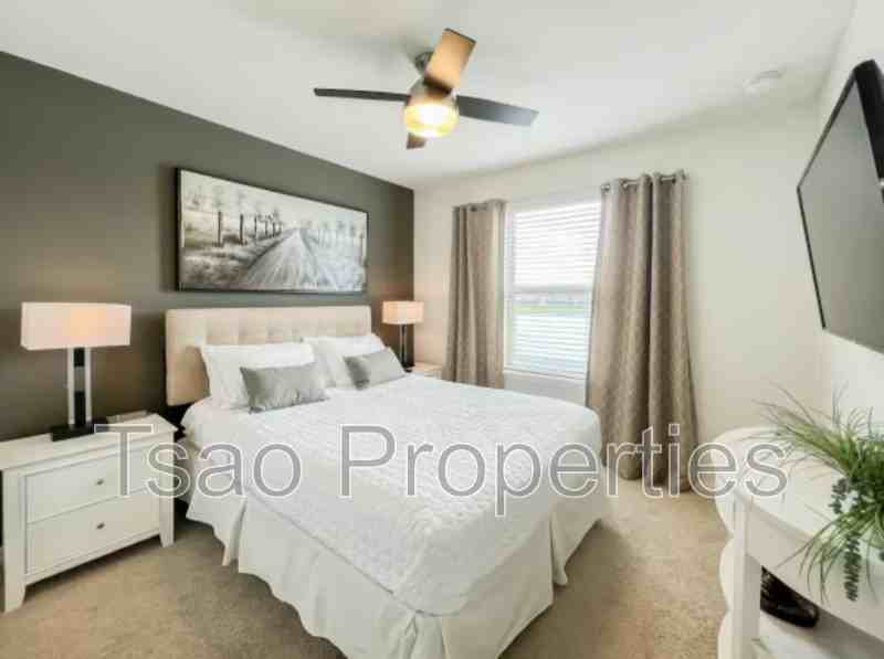 8858 Geneve Ct - Photo 5 of 11