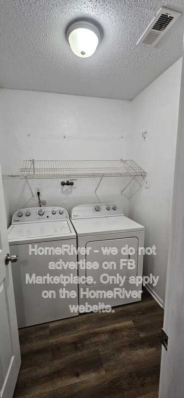 2484 Summerwood Ln - Photo 5 of 16