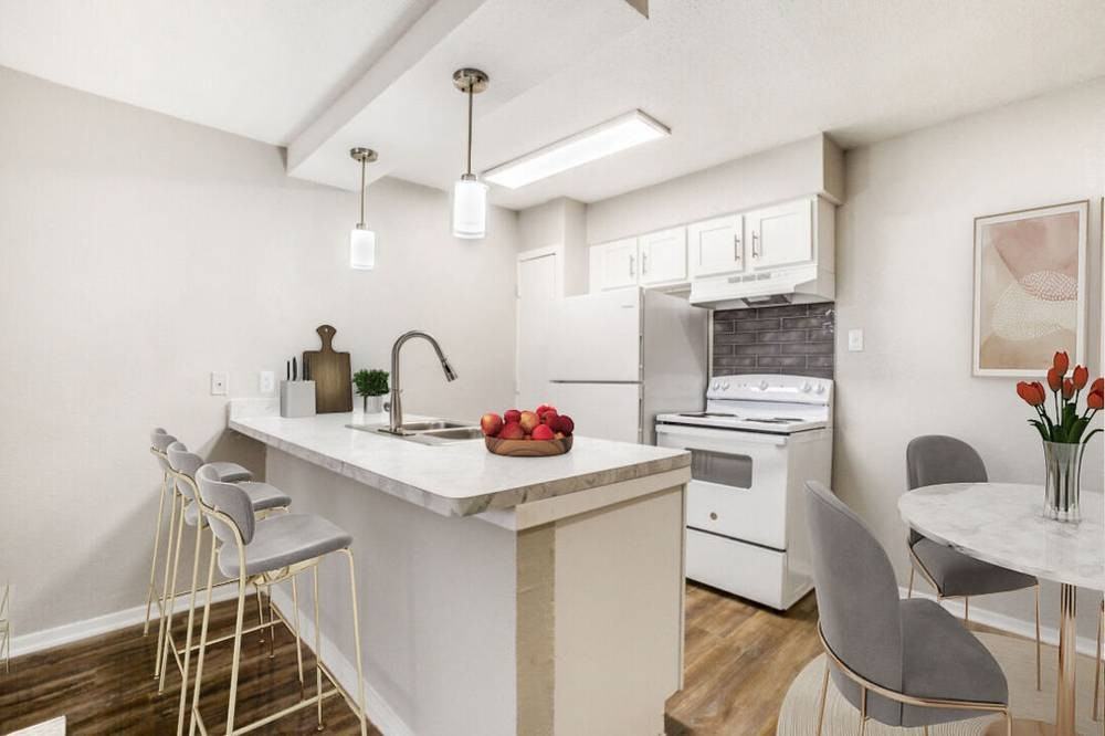 N Barnes Dr & W Walnut St #2064 - Photo 2 of 13