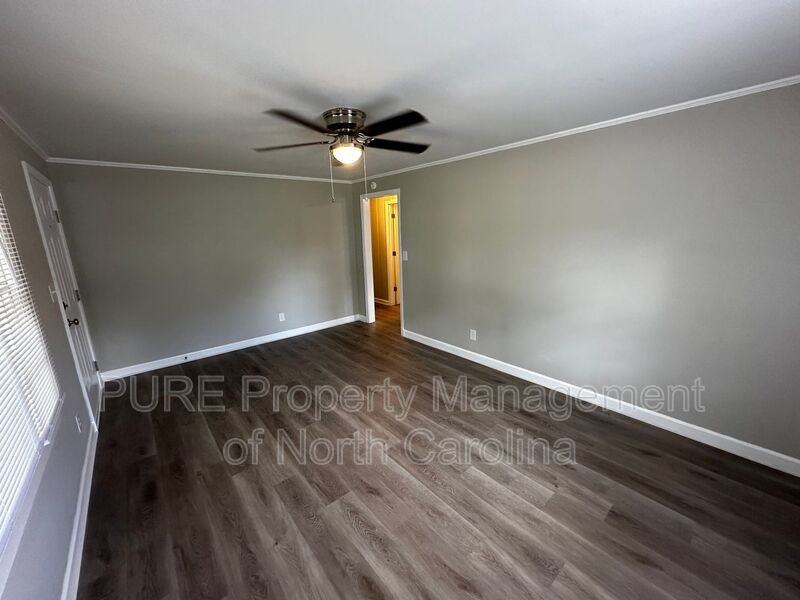 110 Mendota Ave - Photo 4 of 24