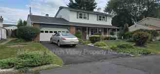 7102 Linden Rd - Photo 1 of 1
