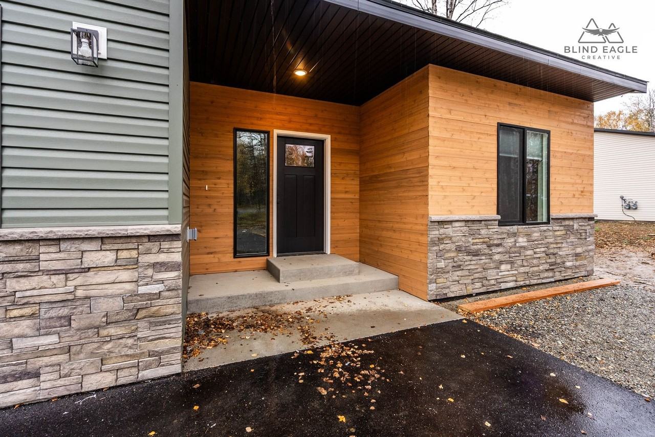 7472 7472 N. Paw St. #2 - Photo 2 of 22