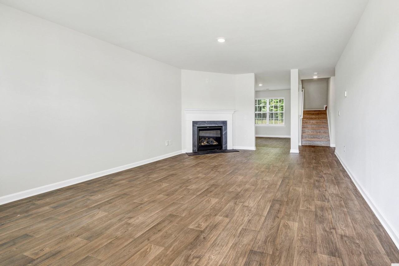 148 Rushton Drive - Photo 3 of 32