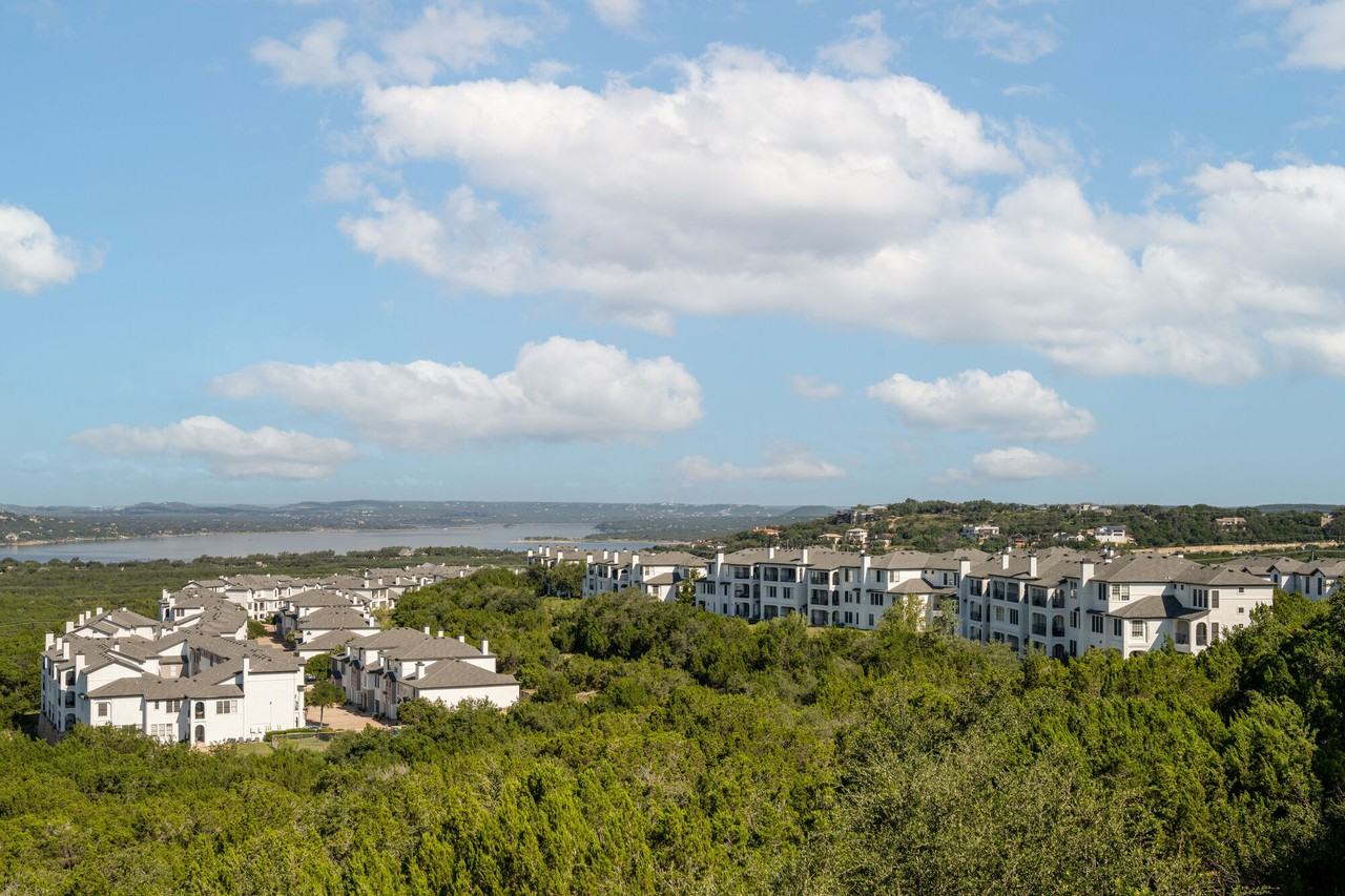 Meritage at Steiner Ranch - Photo 2 of 47