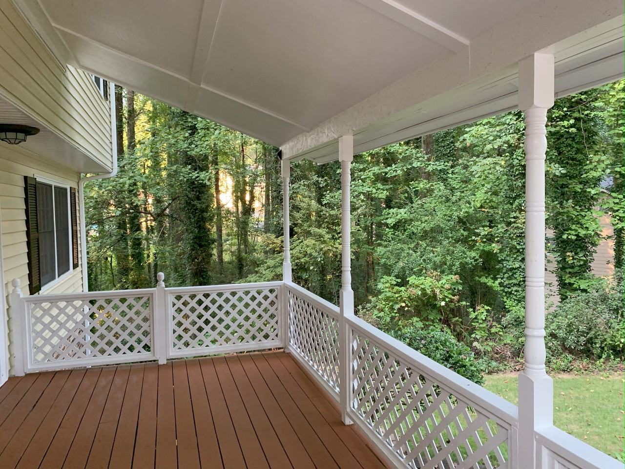 1121 Hershey Drive - Photo 3 of 40