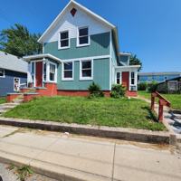 featured image of 410 York St Apt 3