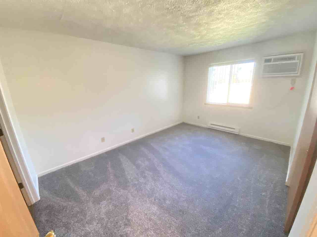 Buckeye Commons - Photo 3 of 6