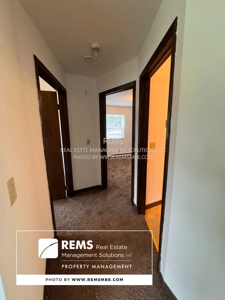 505 Vine Street - Photo 3 of 10