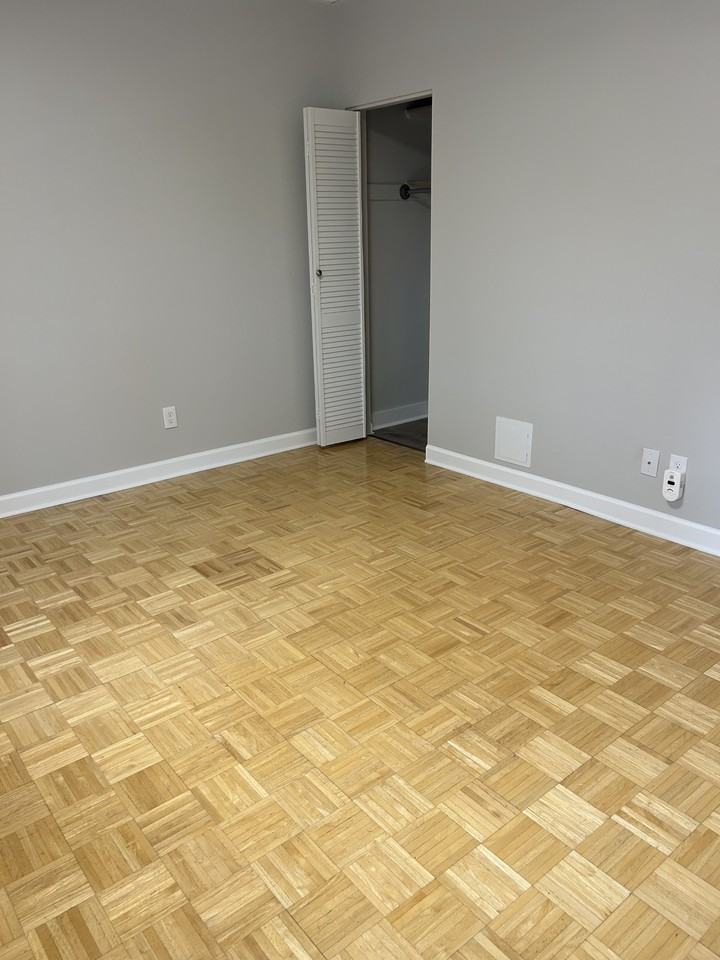 276 Cypress Avenue - Photo 7 of 10