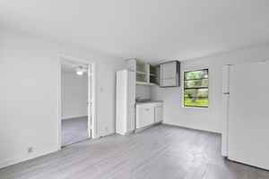 featured image of 806 E Emily Ave