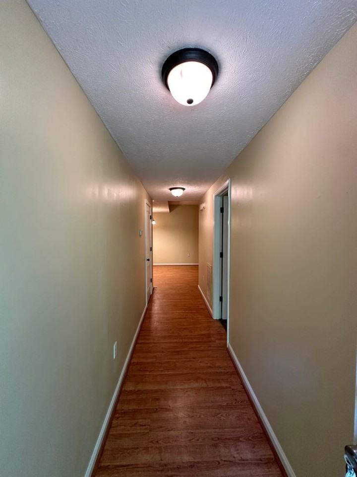 5698 Colonial Hwy - Photo 6 of 11