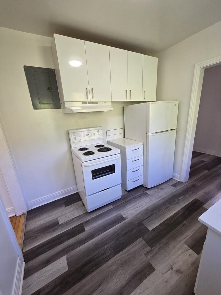 2985 Boulevard Édouard-Montpetit - Photo 3 of 8