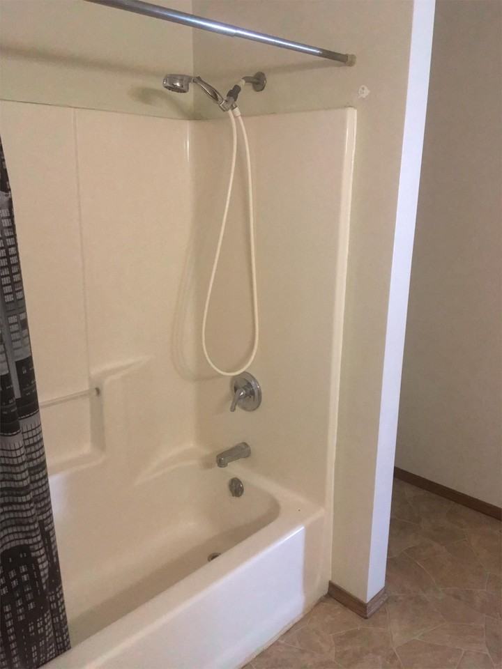 534 West Main Street - Photo 7 of 12