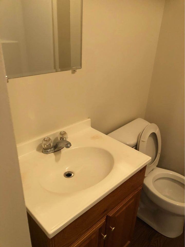 201 Aqueduct Drive - Photo 4 of 13