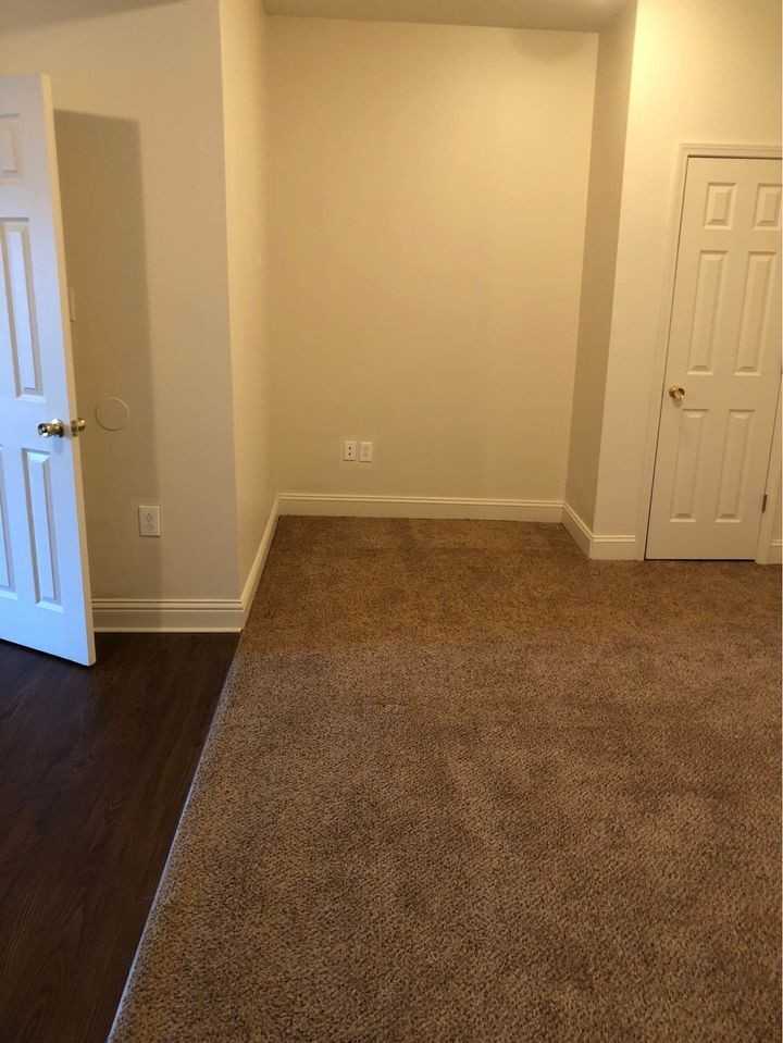 201 Aqueduct Drive - Photo 5 of 13