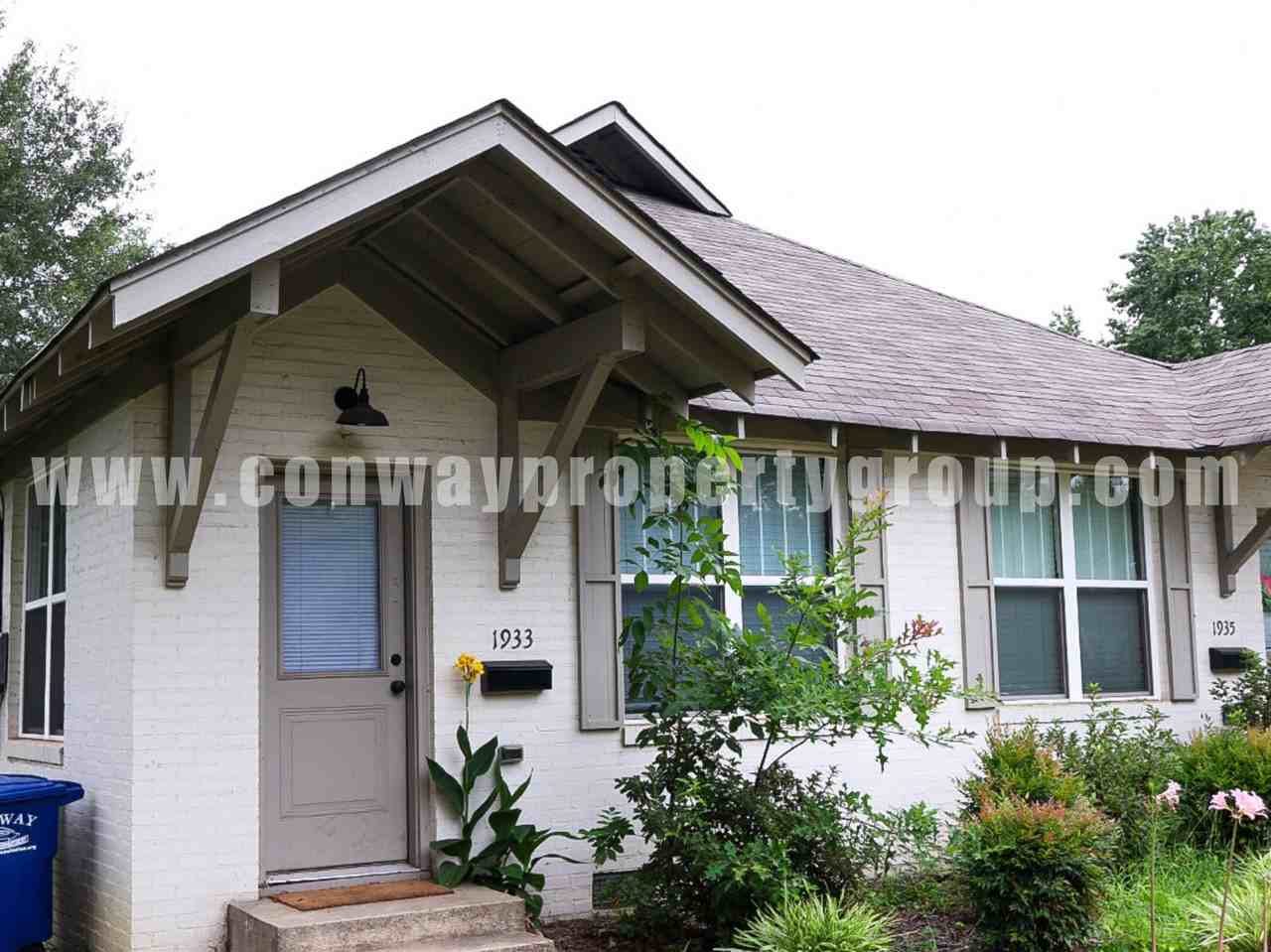 1933 College Ave. - Photo 3 of 14