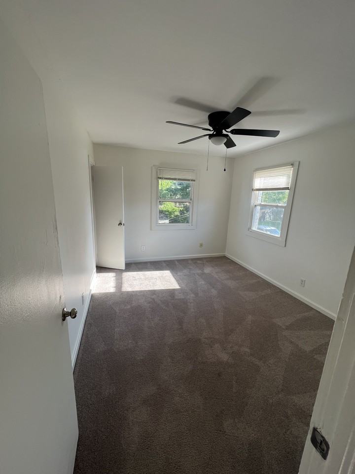 2708 West Franklin Street - Photo 5 of 8