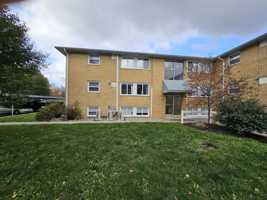 featured image of 1823 E 8th St