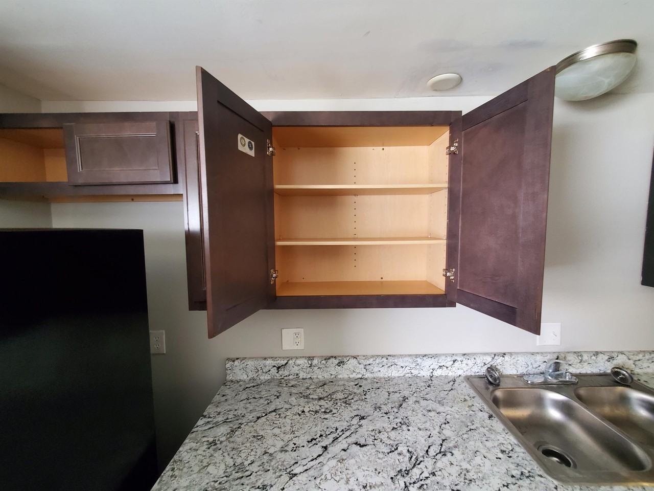 1857 East 8th Street - Photo 7 of 11