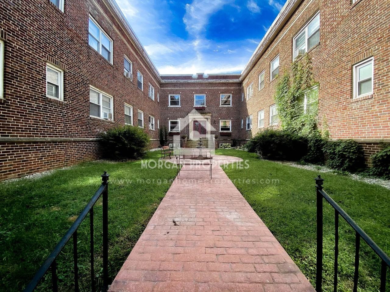 1231-1235 West Walnut Street - Kokomo - Photo 2 of 40