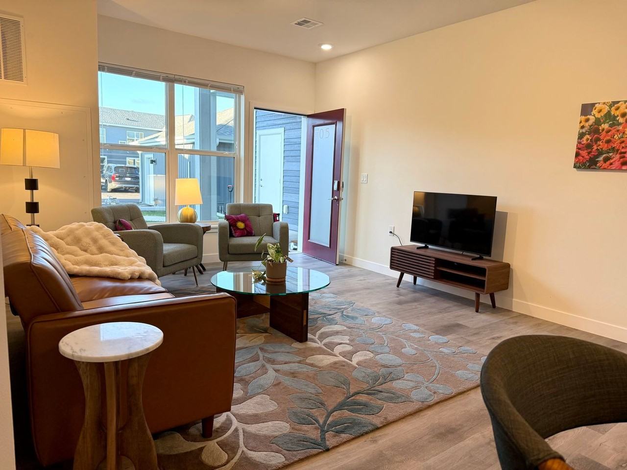 Point Gardens Apartments - Photo 2 of 41