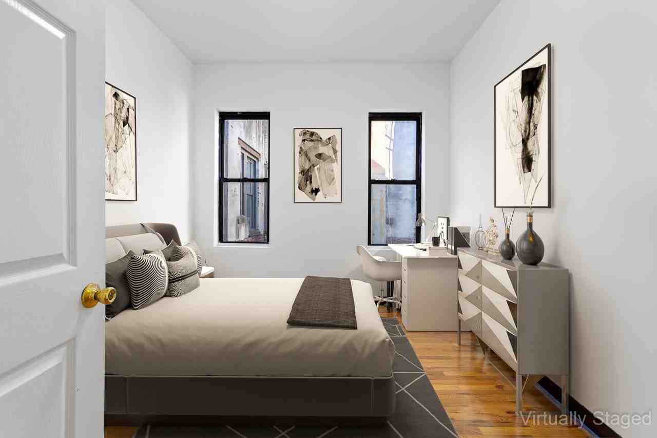 210 Rivington - Photo 2 of 6