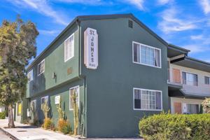 featured image of 4117 E 7th St