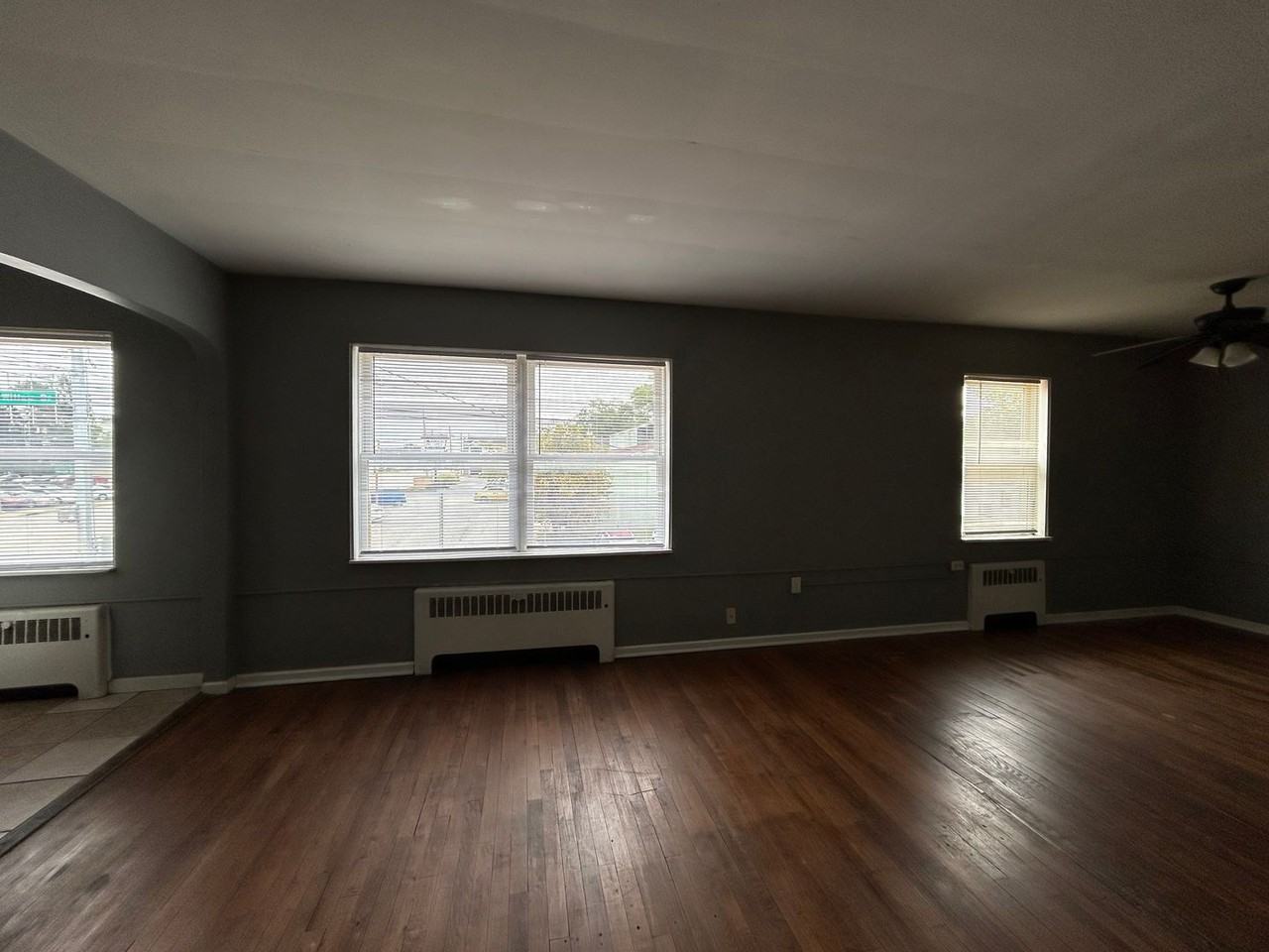 101 W Willow - Photo 6 of 20