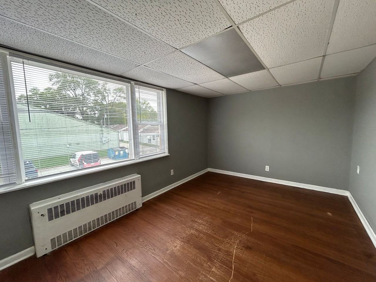 101 W Willow - Photo 7 of 20