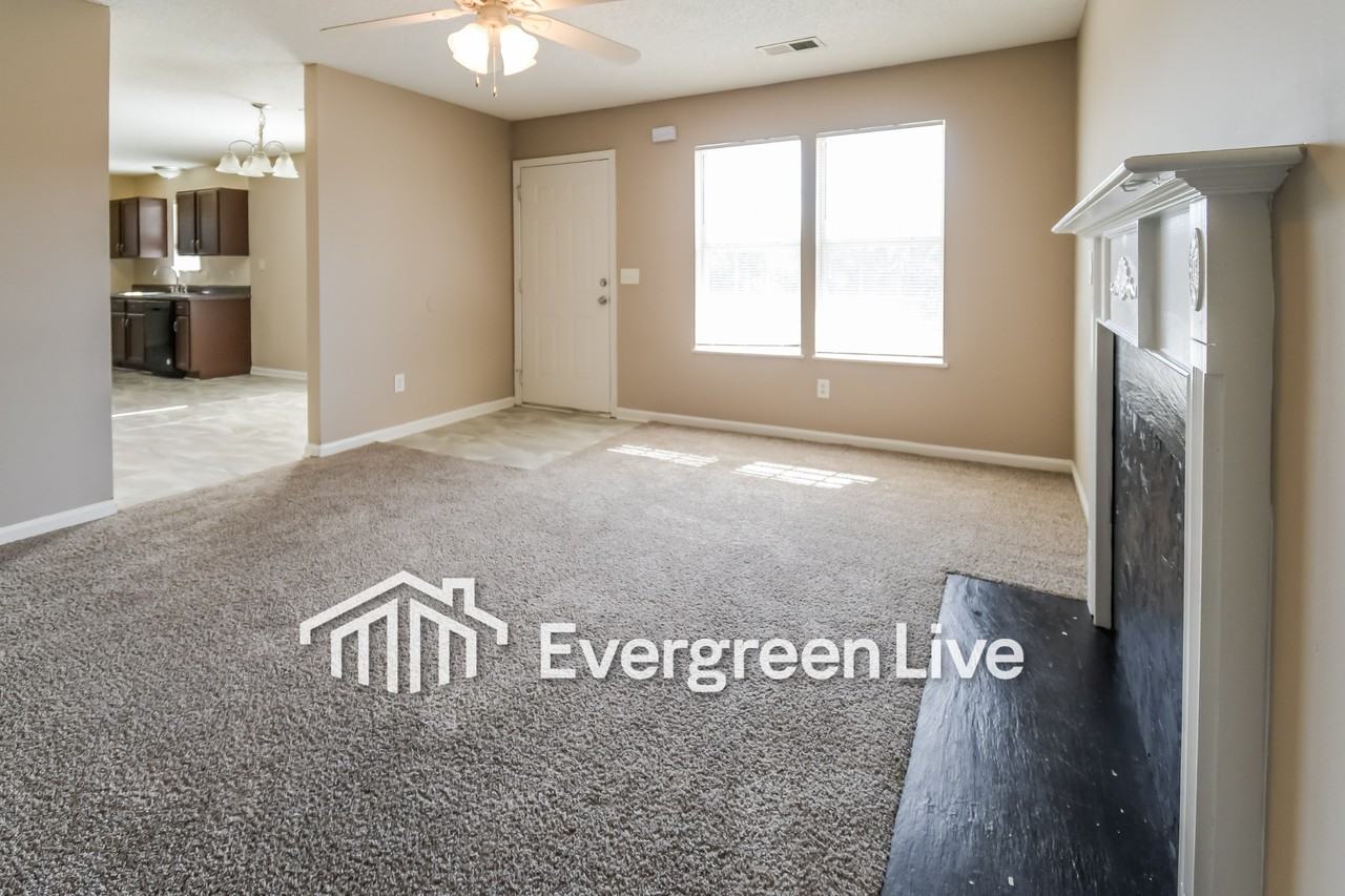 324 Bombing Range Rd - Photo 3 of 11