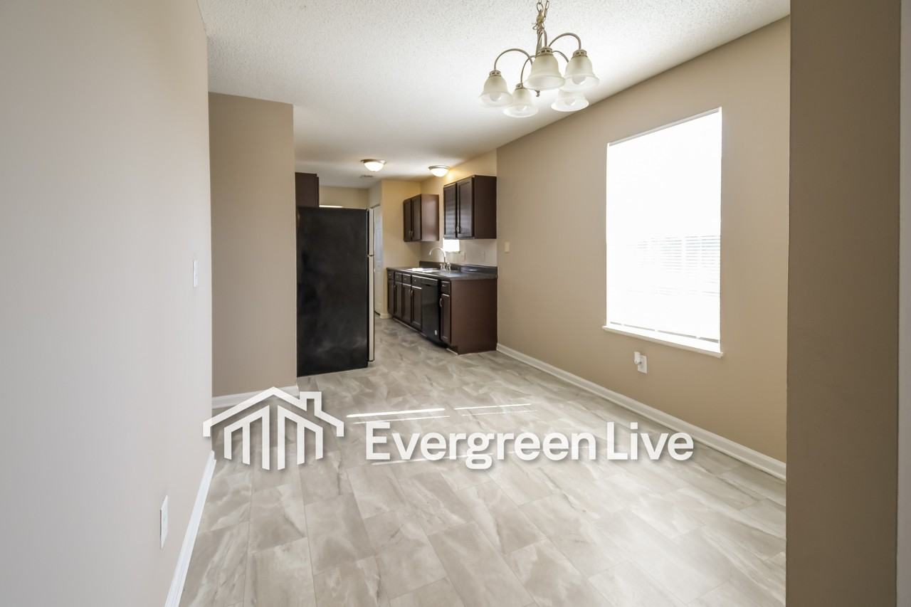 324 Bombing Range Rd - Photo 5 of 11